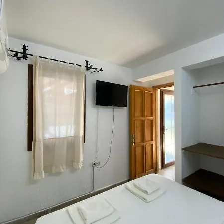 Hotel Dada Bungalows